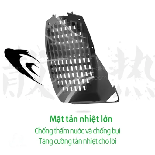 Máº·t táº£n nhiá»‡t cháº¥t lÆ°á»£ng cao cÃ¹ng cáº£n bÃ¹n nÆ°á»›c dÃ¨ sau thá»ƒ thao