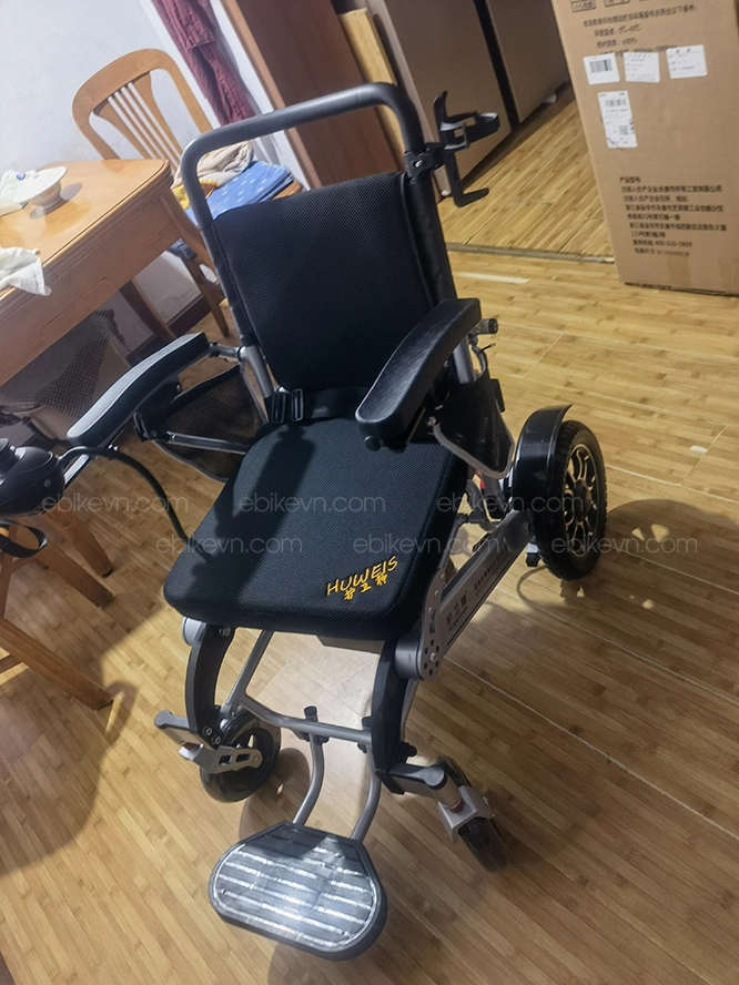 Tay vịn xe chắc chắn