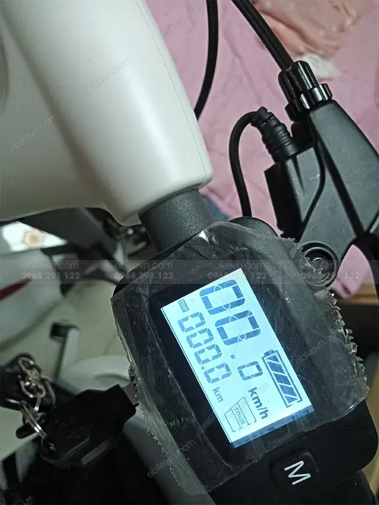 Anh Scooter Bremer V10 Ebikevn (3)