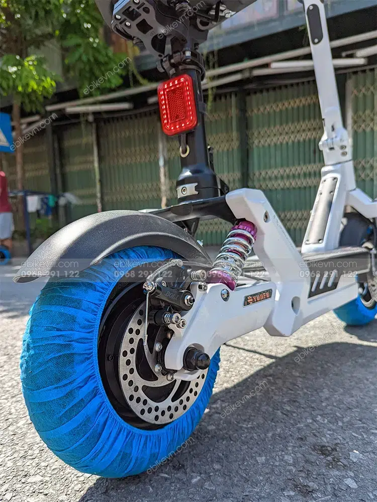 Hinh Anh Scooter Dien Burke Yamali -Ebikevn (14)